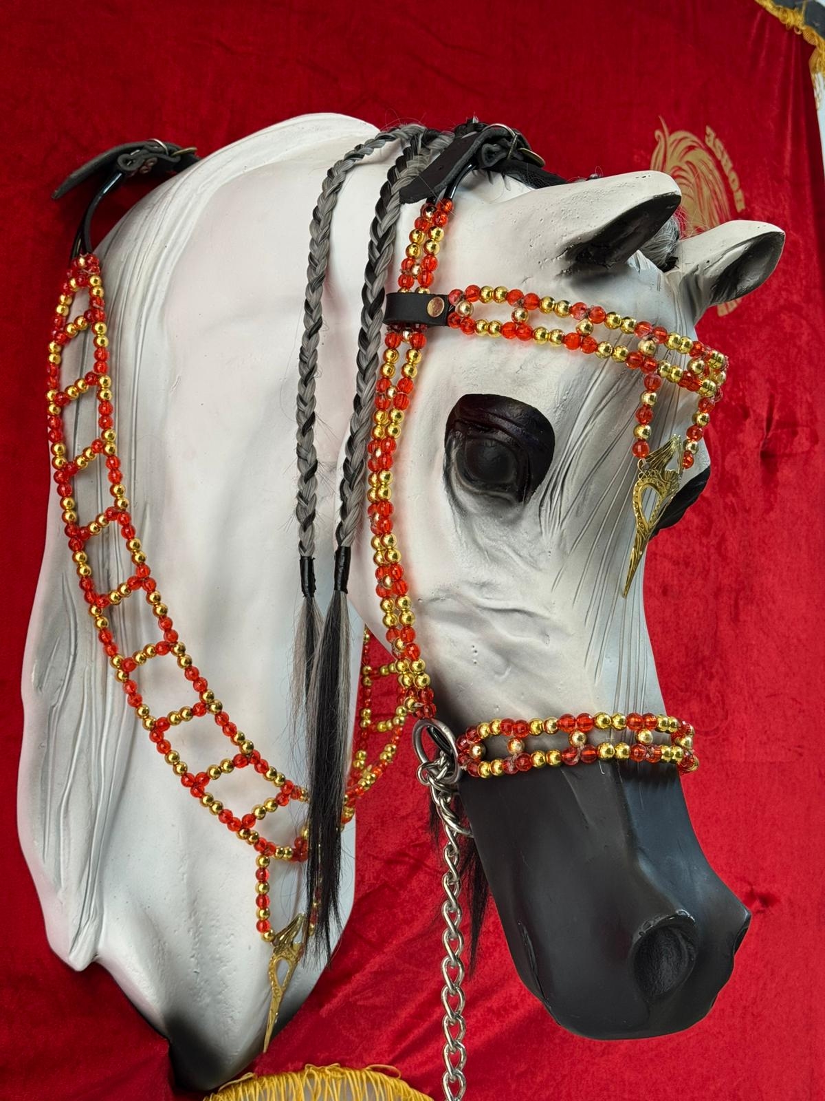 طقم جمال فاخر (رشمة مع عقد الرقبة)