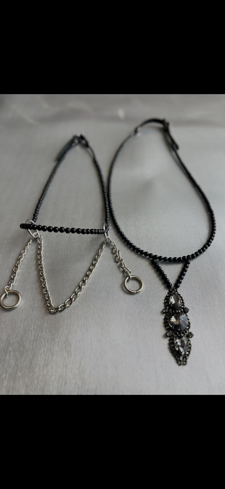 طقم جمال أسود بدون شناف