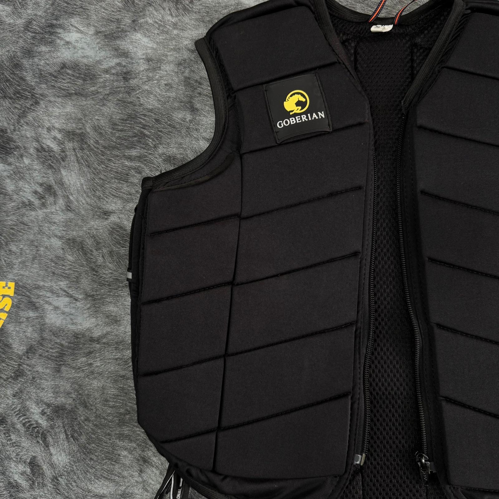 فيست حماية للفرسان