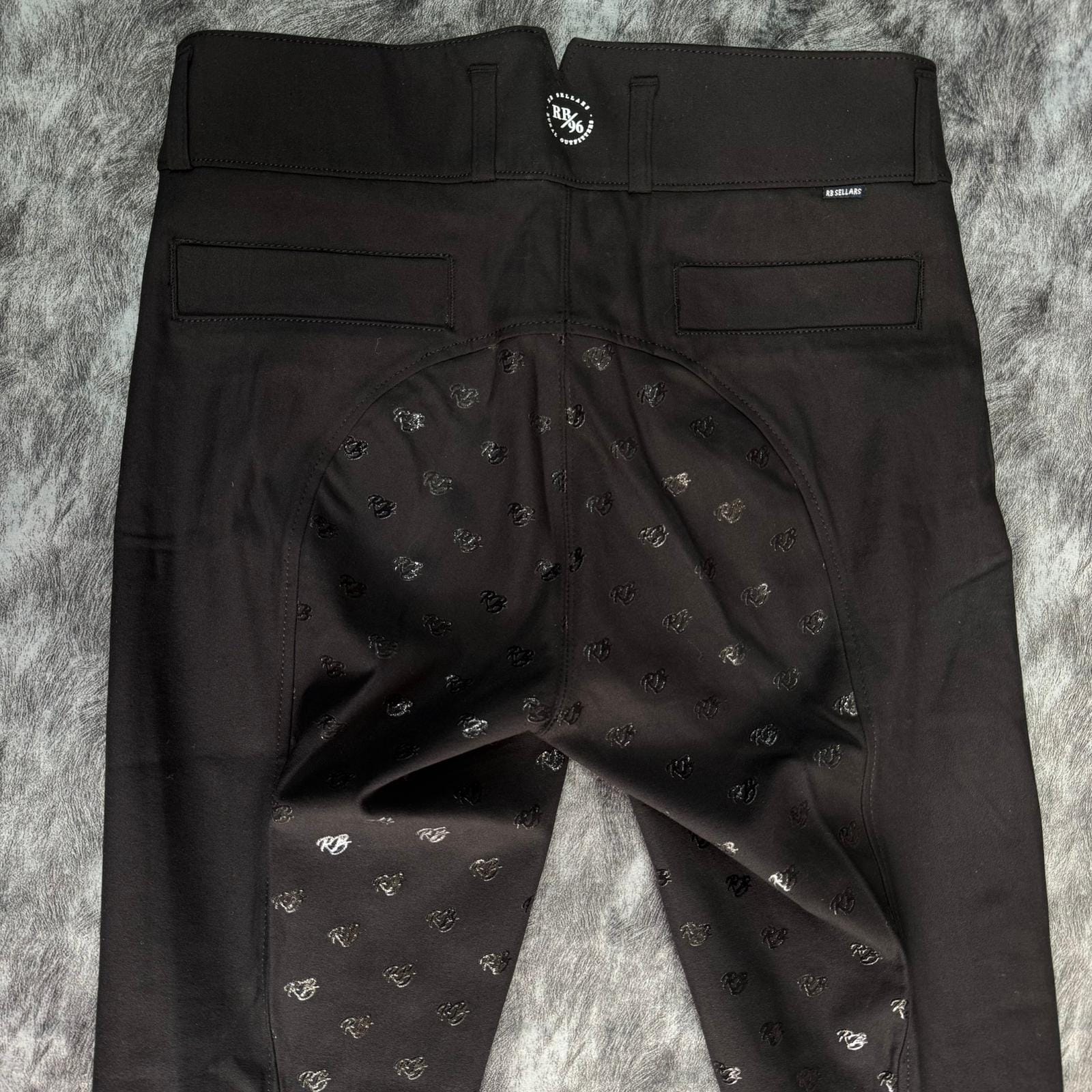 بناطيل فروسية للصبايا