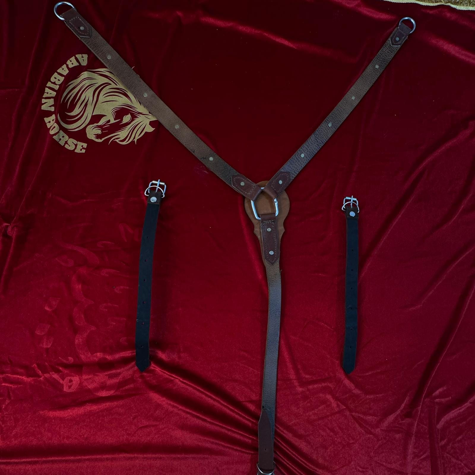 صدرية خيل جلدية