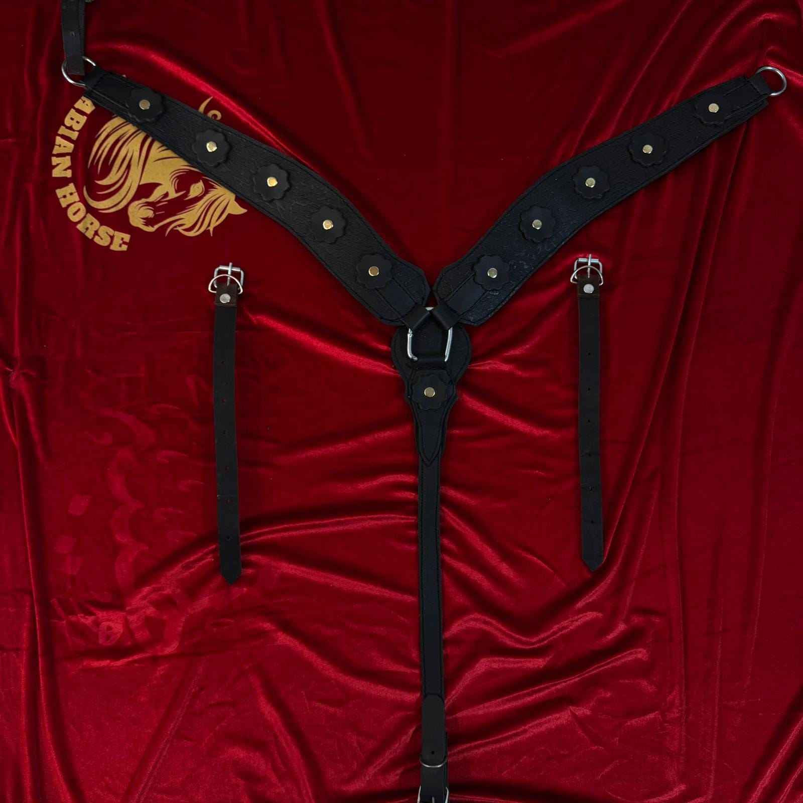 صدرية خيل جلدية